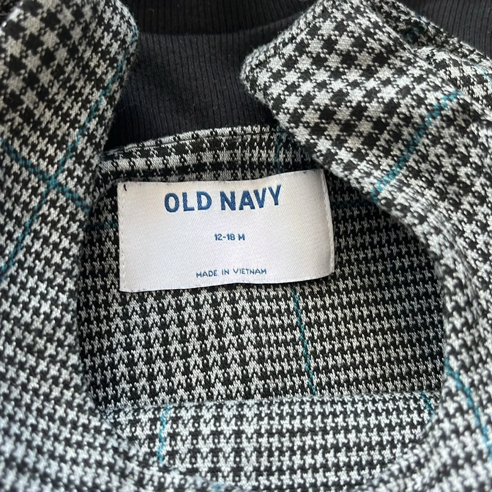 Old Navy 12-18 Month Shirt with Jumper